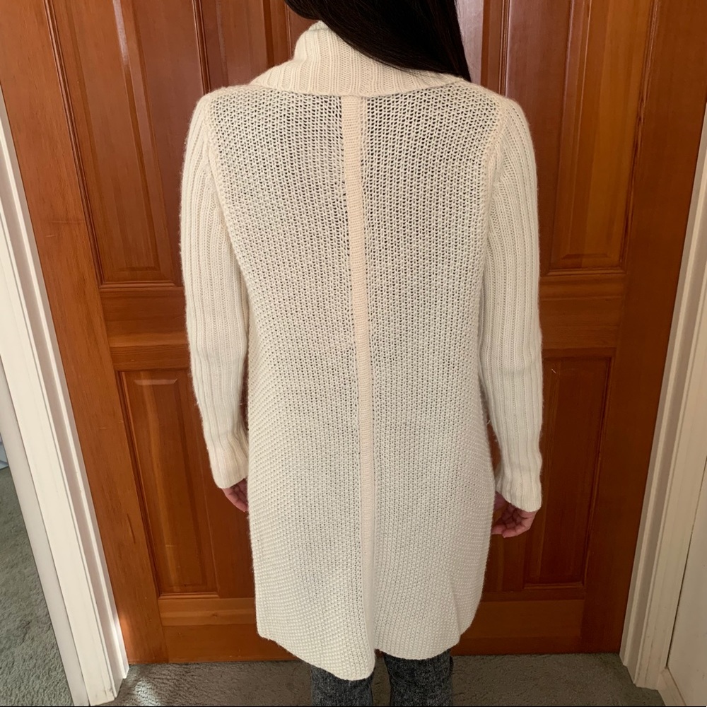 BCBG Cardigan Creme (long) Size Small - Picture 2 of 7